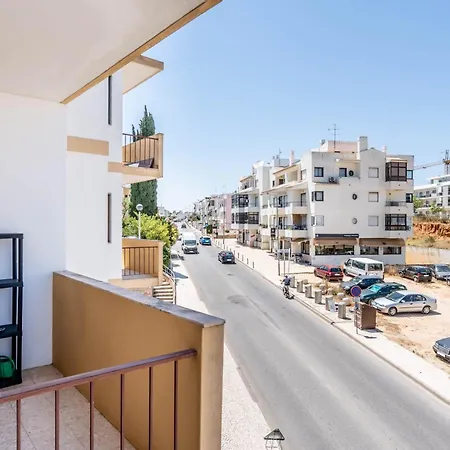 On The Way!* Quarto em Acomodações Particulares Portimão